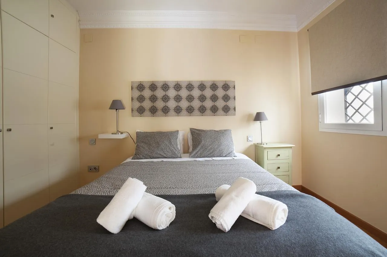 Alohamundi Quevedo Apartment Seville