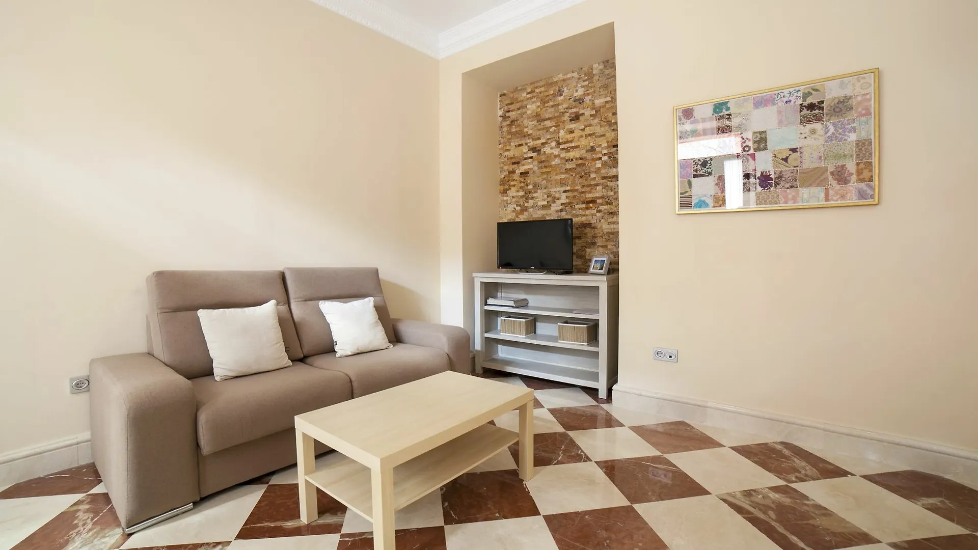 Alohamundi Quevedo Apartment Seville
